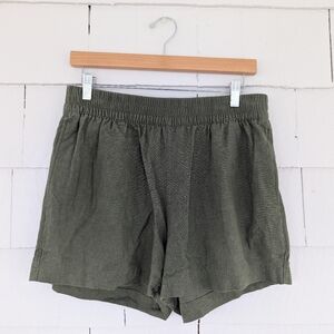 Old Navy Olive Green Comfort Waistband Shorts Size Medium